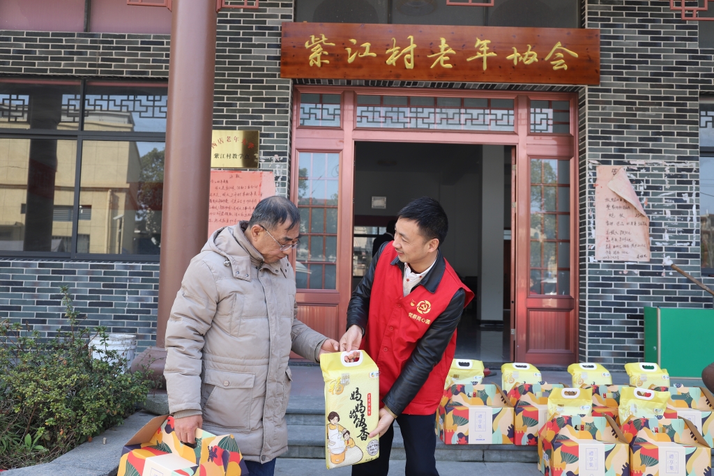 暖春意，敬老情-雙林多年堅持慰問孤寡老人